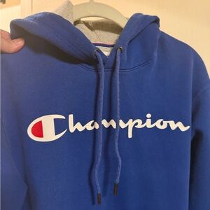 Men’s Champion hoodie